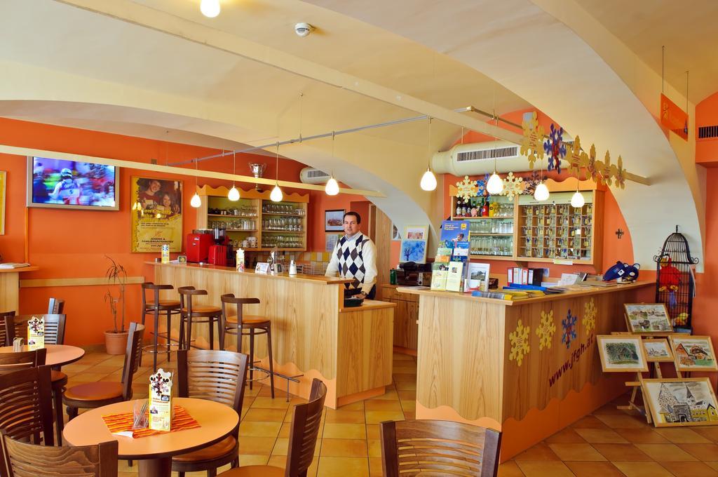 Jufa Hotel Oberwoelz-Lachtal Oberwoelz Stadt Екстериор снимка